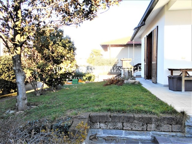 Parabiago, Lombardia, 6 Stanze da Letto Stanze da Letto, 6 Stanze Stanze,4 BathroomsBathrooms,Villa,Vendita,1007