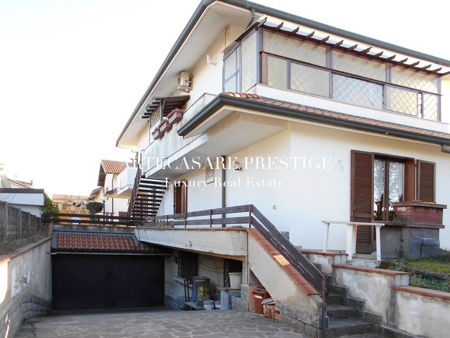 Parabiago, Lombardia, 6 Stanze da Letto Stanze da Letto, 6 Stanze Stanze,4 BathroomsBathrooms,Villa,Vendita,1007