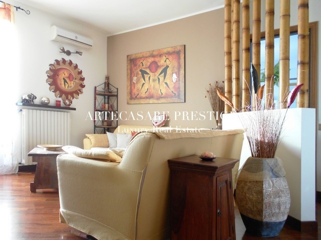 Parabiago, Lombardia, 6 Stanze da Letto Stanze da Letto, 6 Stanze Stanze,4 BathroomsBathrooms,Villa,Vendita,1007