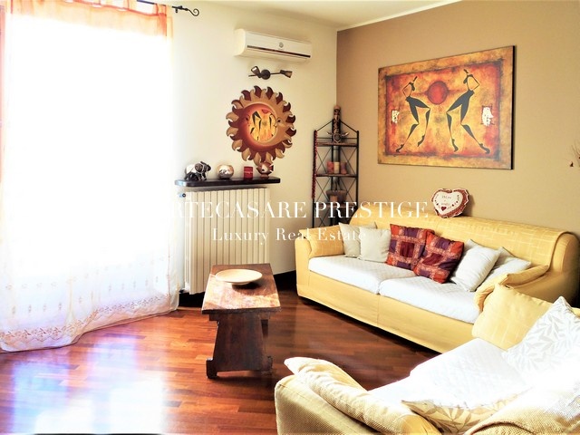 Parabiago, Lombardia, 6 Stanze da Letto Stanze da Letto, 6 Stanze Stanze,4 BathroomsBathrooms,Villa,Vendita,1007