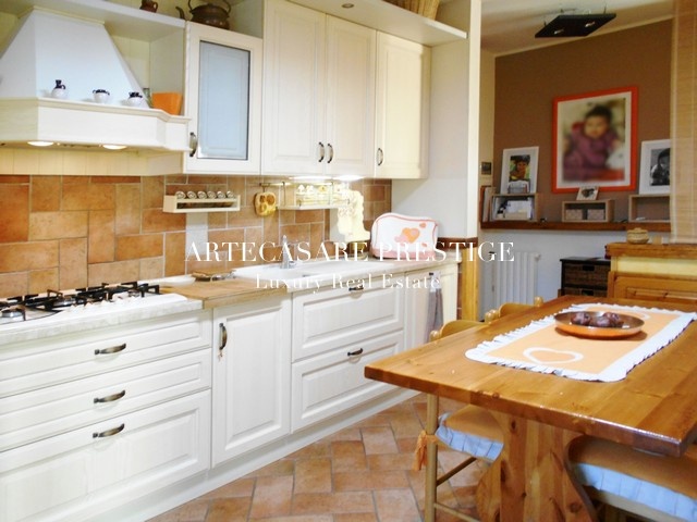 Parabiago, Lombardia, 6 Stanze da Letto Stanze da Letto, 6 Stanze Stanze,4 BathroomsBathrooms,Villa,Vendita,1007