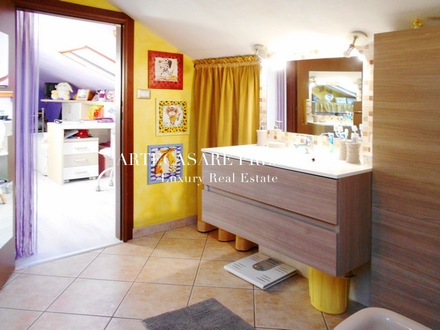 Parabiago, Lombardia, 6 Stanze da Letto Stanze da Letto, 6 Stanze Stanze,4 BathroomsBathrooms,Villa,Vendita,1007