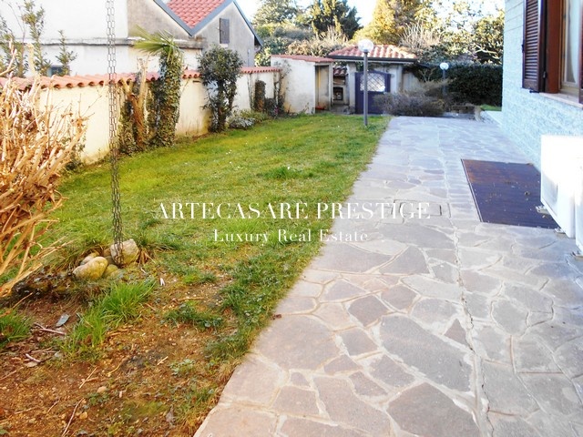 Parabiago, Lombardia, 6 Stanze da Letto Stanze da Letto, 6 Stanze Stanze,4 BathroomsBathrooms,Villa,Vendita,1007