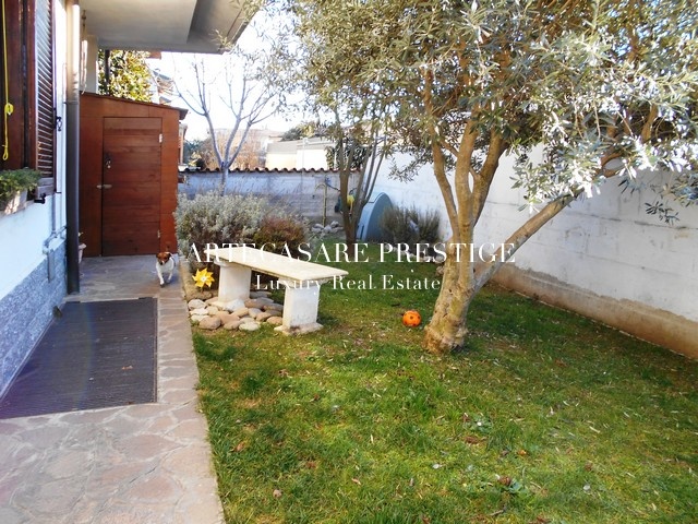 Parabiago, Lombardia, 6 Stanze da Letto Stanze da Letto, 6 Stanze Stanze,4 BathroomsBathrooms,Villa,Vendita,1007