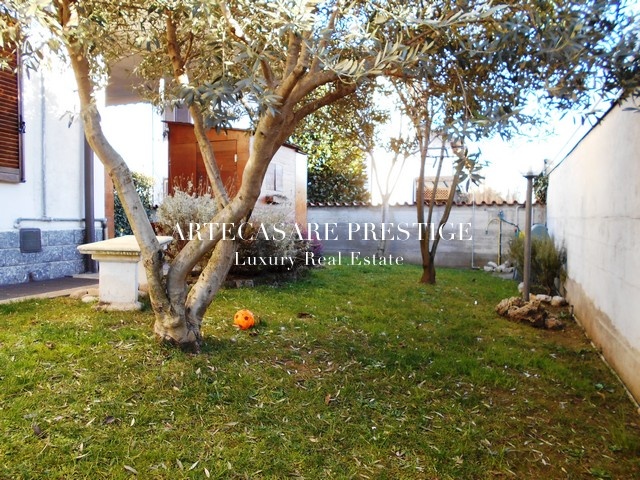 Parabiago, Lombardia, 6 Stanze da Letto Stanze da Letto, 6 Stanze Stanze,4 BathroomsBathrooms,Villa,Vendita,1007