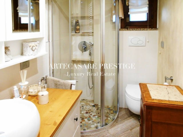 Parabiago, Lombardia, 6 Stanze da Letto Stanze da Letto, 6 Stanze Stanze,4 BathroomsBathrooms,Villa,Vendita,1007